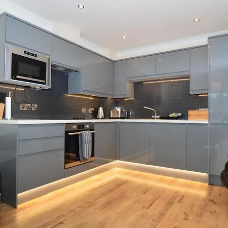 Swanning Off With Parking